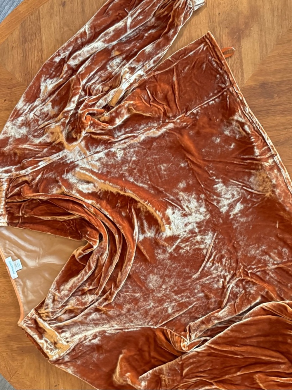 Sundance Crushed Velvet Top